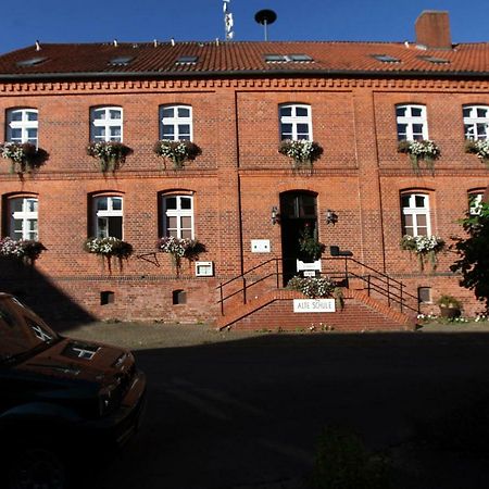 מלון Alte Schule Schnackenburg מראה חיצוני תמונה